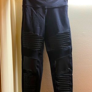 ALO yoga high waisted moto leggings. Brand new, never worn!